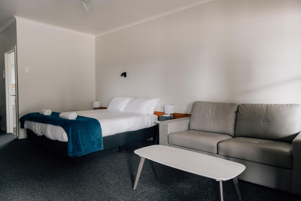 Port Albert Motel Экстерьер фото